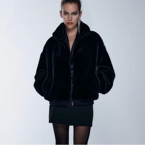 RARE ZARA FAUX FUR BOMBER  BLACK - REF. 4360/249 M